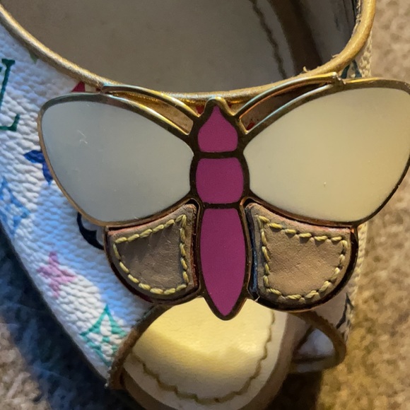Louis Vuitton peep toe butterfly 🦋 embellishments